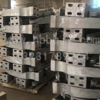陕西铸铁立柱加工厂家~泊泉公司~制造公路防撞护栏支架