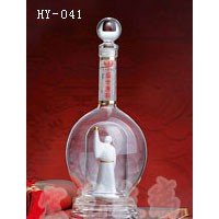 内蒙古工艺酒瓶公司-宏艺玻璃制品公司厂价销售内画酒瓶